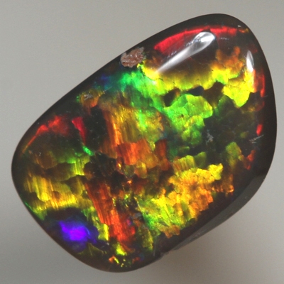 SOLID SEMI BLACK OPAL Very Bright 5/5 rolling flashes
